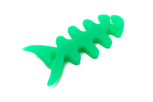 Enrouleur de câble en silicone en forme de poisson, gestionnaire de câbles SYSTEM-S, protection de câble pour écouteurs en vert