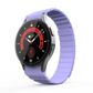 SYSTEM-S Armband 20 mm aus Silikon magnetisch für Samsung Galaxy Watch 5 4 in Lila