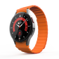 SYSTEM-S Armband 20 mm aus Silikon magnetisch für Samsung Galaxy Watch 5 4 in Rot