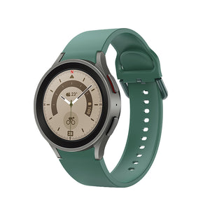 SYSTEM-S 20 mm silicone strap for Samsung Galaxy Watch 5 4 Smartwatch in green