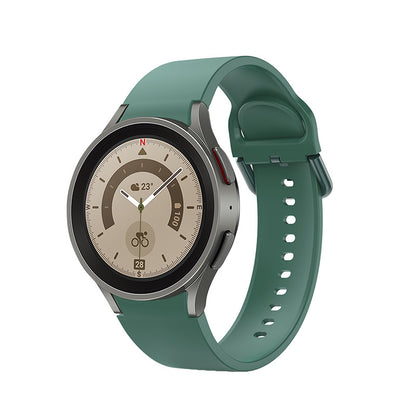 SYSTEM-S Armband 20 mm aus Silikon für Samsung Galaxy Watch 5 4 Smartwatch in Grün