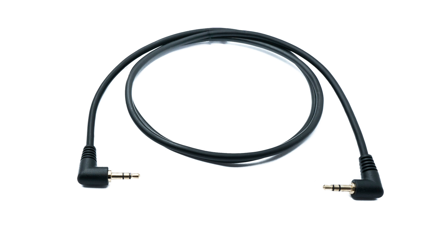 SYSTEM-S Audio Klinke Kabel 100 cm 3,5 mm 3 polig Stecker zu Stecker Winkel AUX Adapter