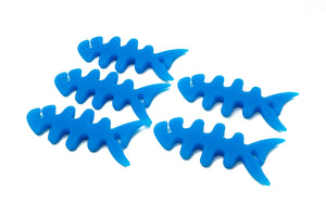 SYSTEM-S Lot de 5 enrouleurs de câble en silicone en forme de poisson pour gestionnaire de câbles Bleu