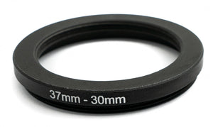 Adaptateur d'objectif SYSTEM-S filetage 37 mm vers bague abaisseur 30 mm en noir pour filtres